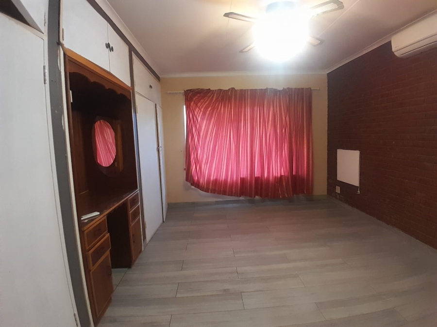 4 Bedroom Property for Sale in Kathu Northern Cape